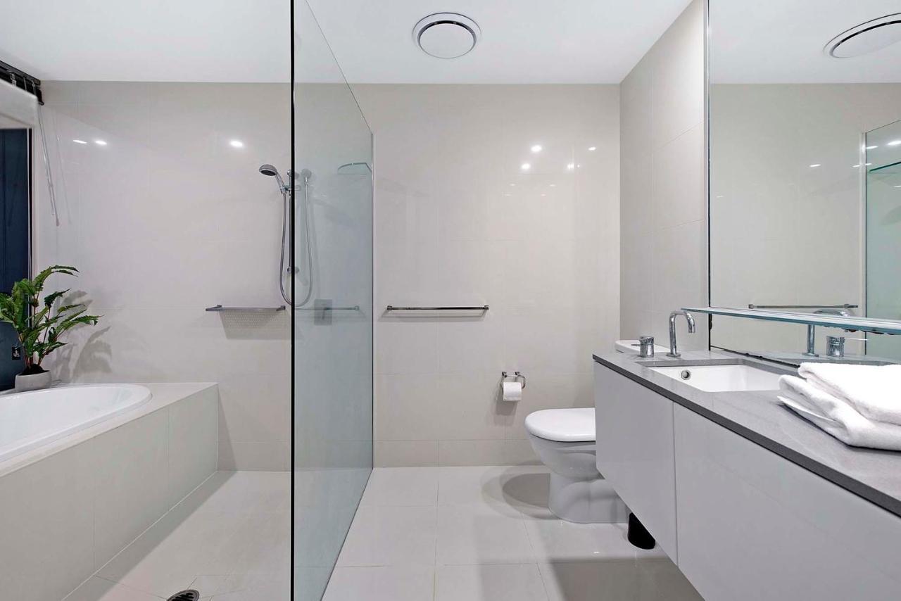 Apartment Level 57 Ocean View - Circle On Cavill - Self Contained, Privately Managed
