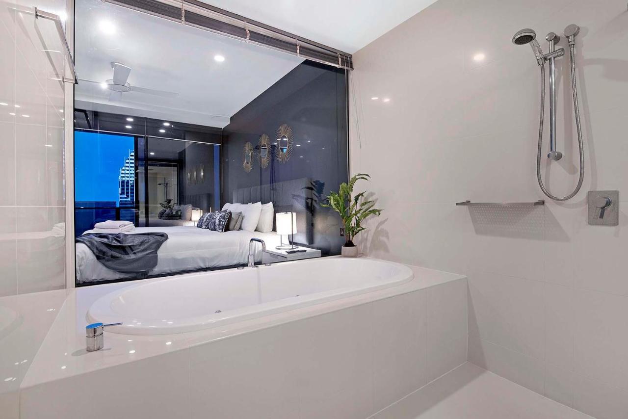 Level 57 Ocean View - Circle On Cavill - Self Contained, Privately Managed * Gold Coast
