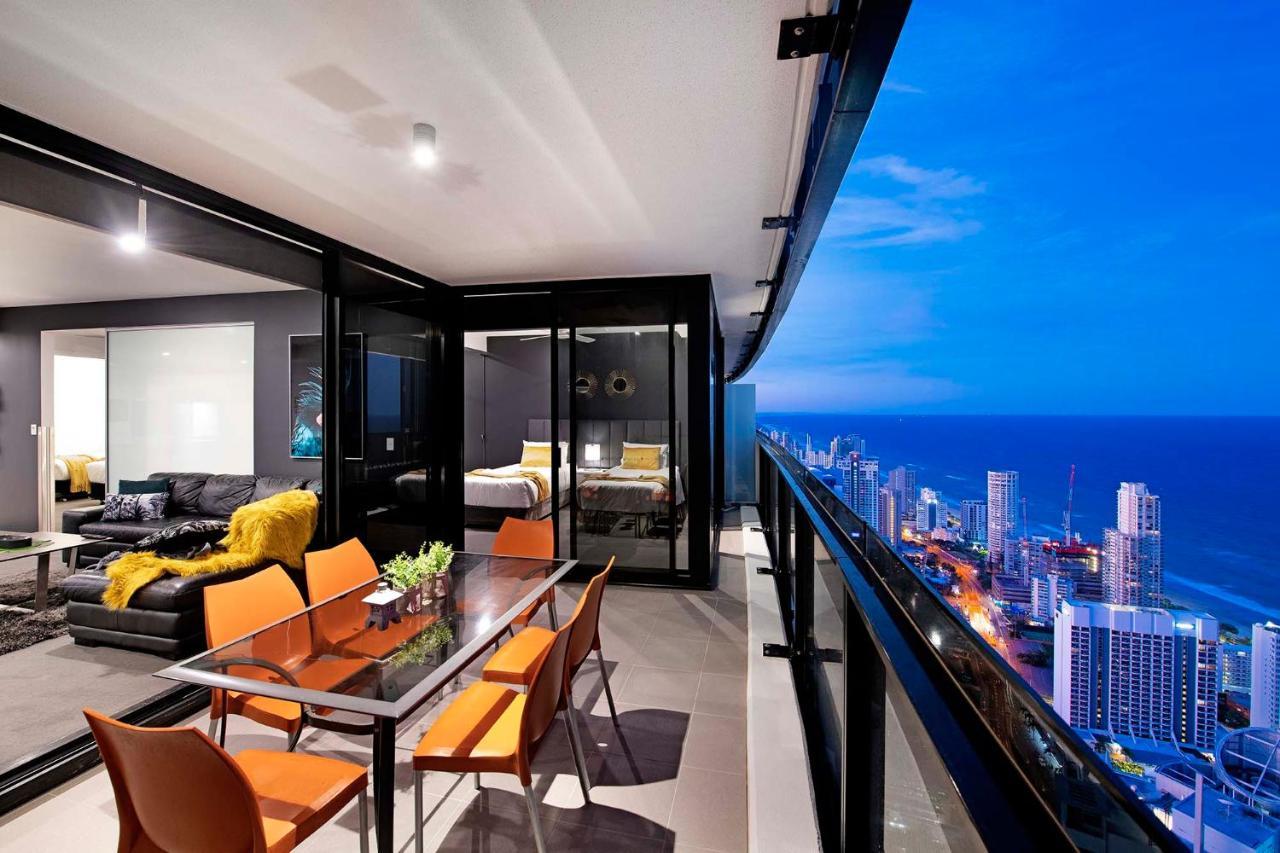 Level 57 Ocean View - Circle On Cavill - Self Contained, Privately Managed *