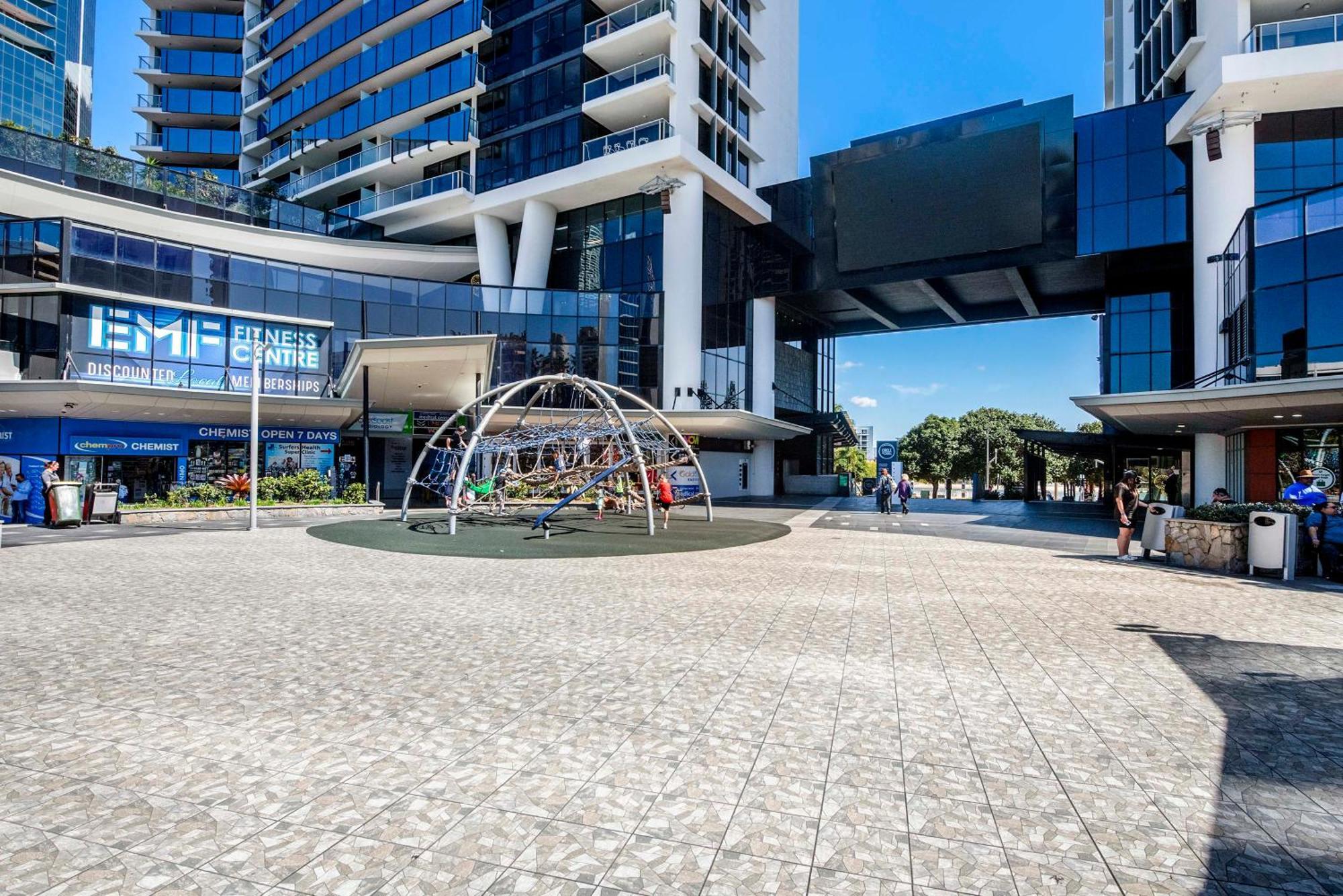Apartment Level 57 Ocean View - Circle On Cavill - Self Contained, Privately Managed *