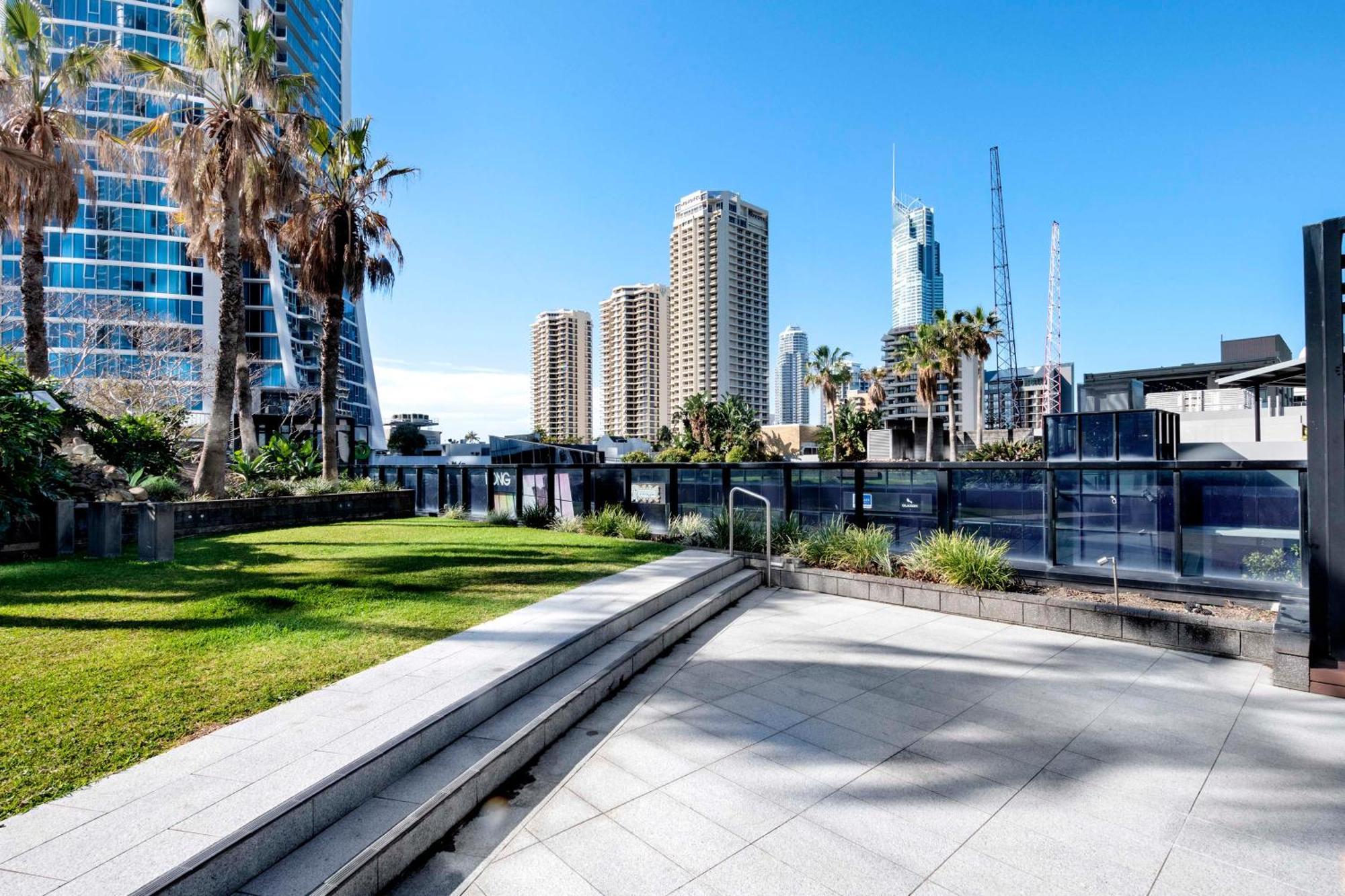 Apartment Level 57 Ocean View - Circle On Cavill - Self Contained, Privately Managed Gold Coast